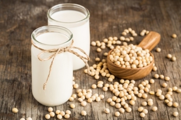 Аллергия на молоко: выбираем «молоко», растущее на земле