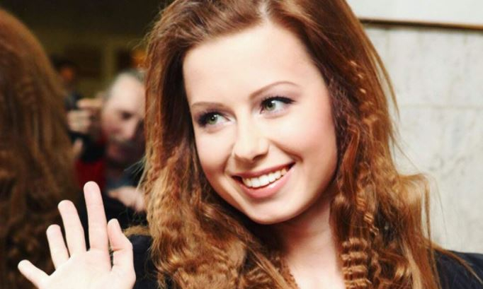 Певица Юлия Савичева решилась на вторую беременность