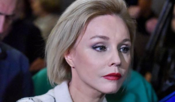 Артистка театра Марина Зудина официально оформила пенсию