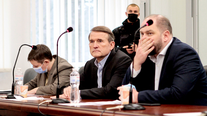 Киевский суд отказался отменить домашний арест Медведчука