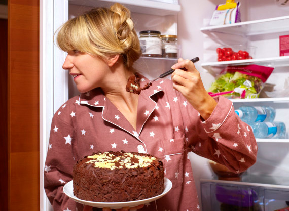 Как нехватка сна влияет на вес?