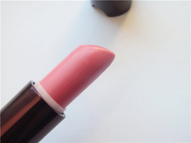 Минеральная губная помада