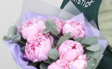 Букет пионов с доставкой: преимущества и как выбрать сервис